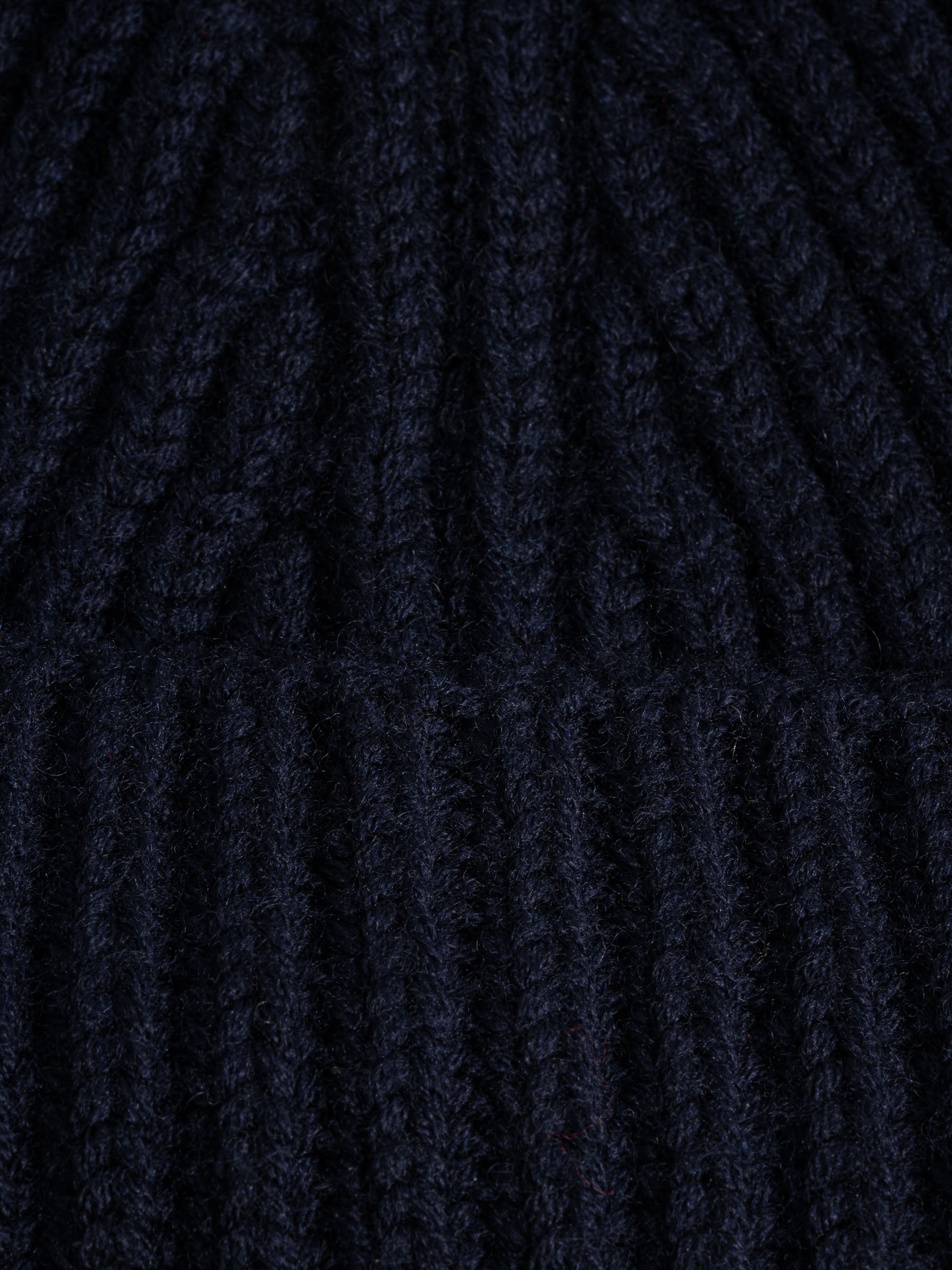 No Rooms Wool Beanie Short Black