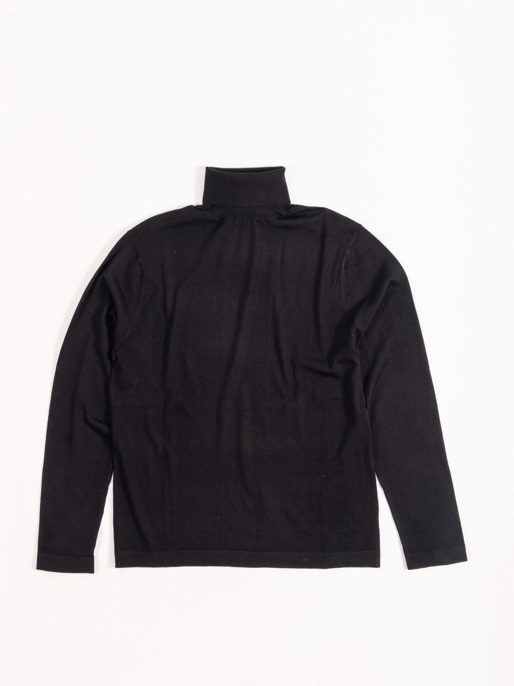 No Rooms Wool Classic Rollerneck Sweater Black