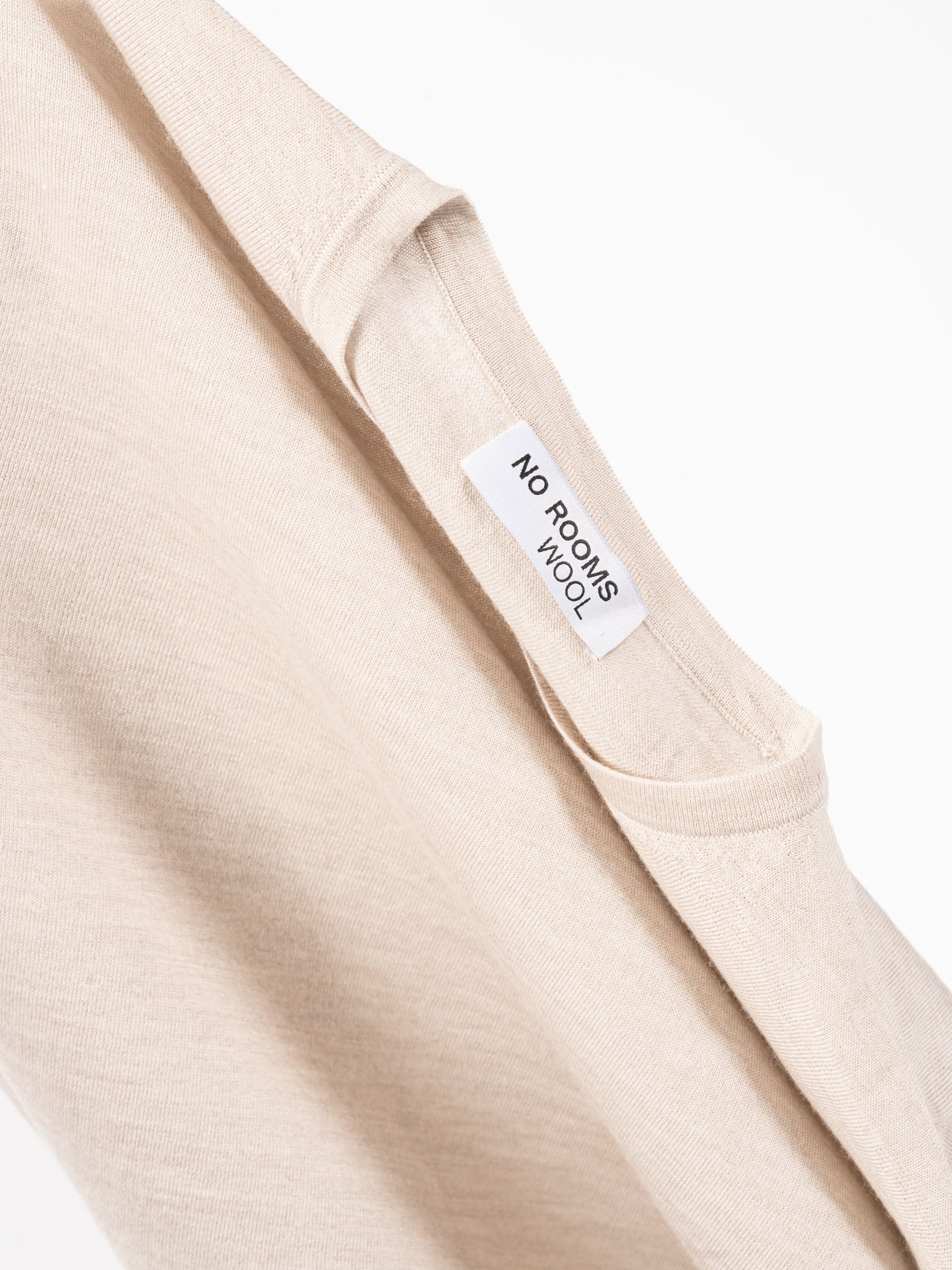 No Rooms Wool Classic Crewneck Sweater Creme
