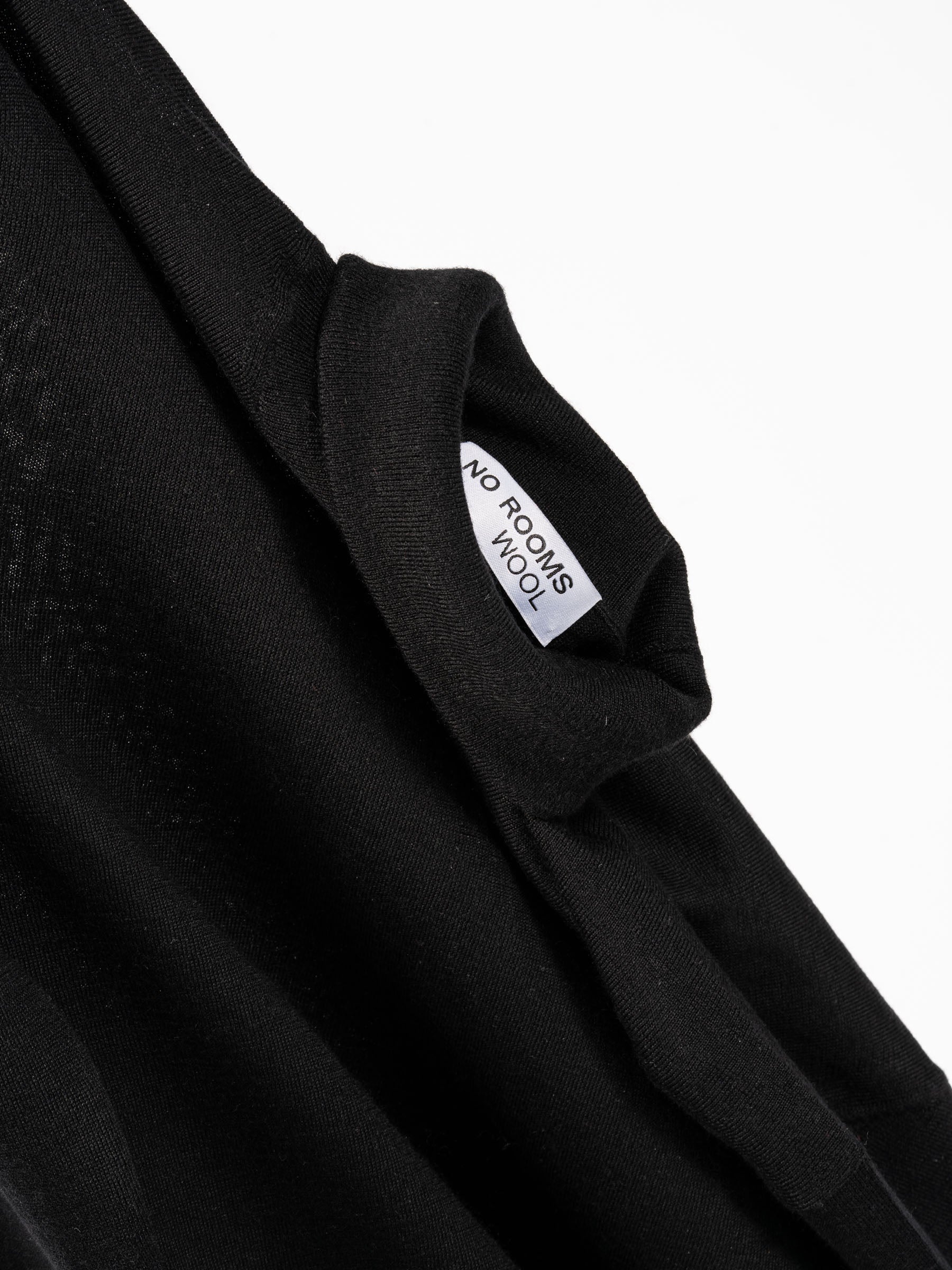 No Rooms Wool Classic Rollerneck Sweater Black