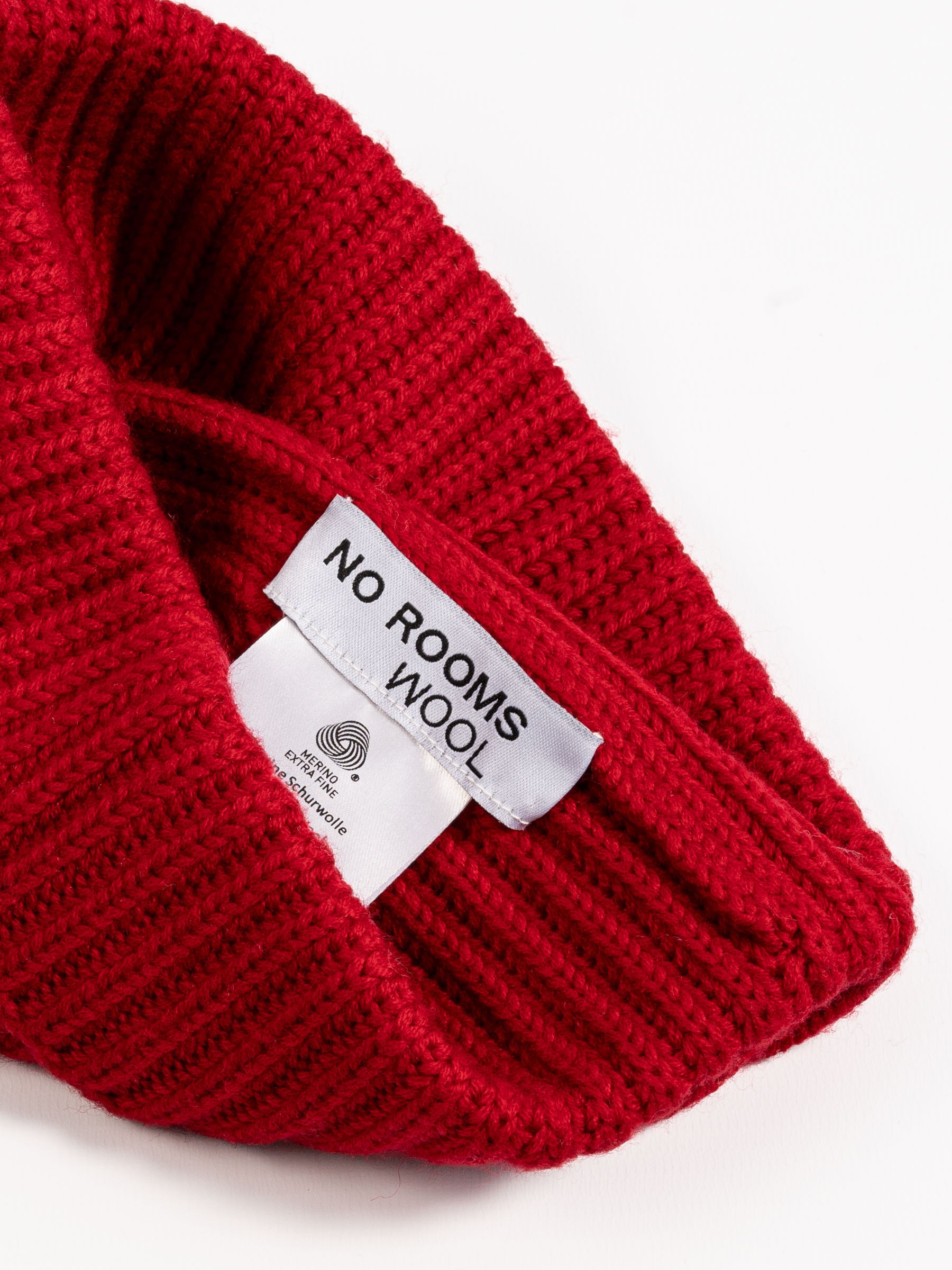 No Rooms Wool Beanie Long Red