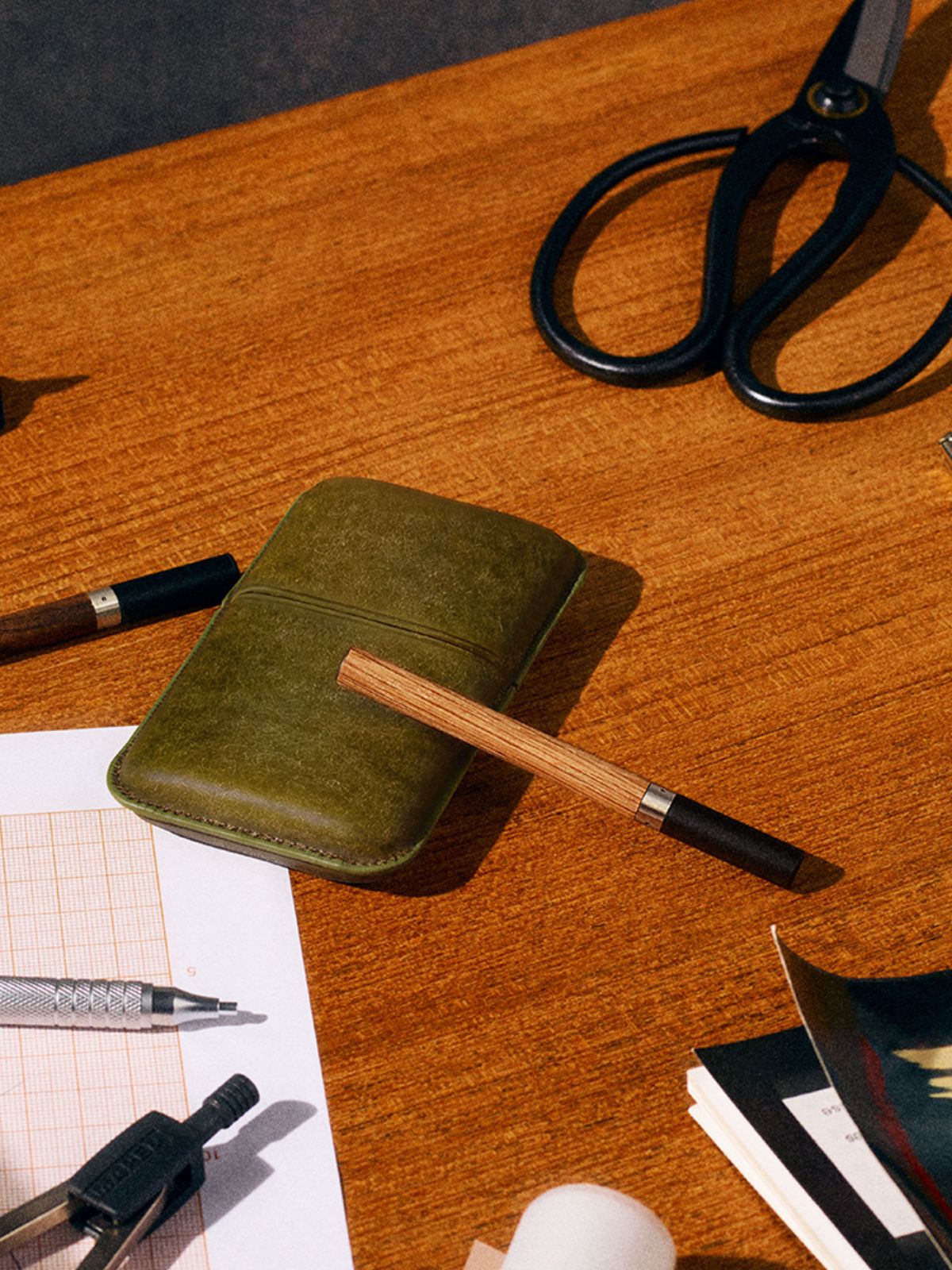 Carnault Basel Leather Moss Green